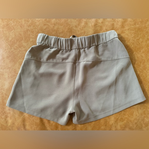 Lululemon shorts - Picture 2 of 5